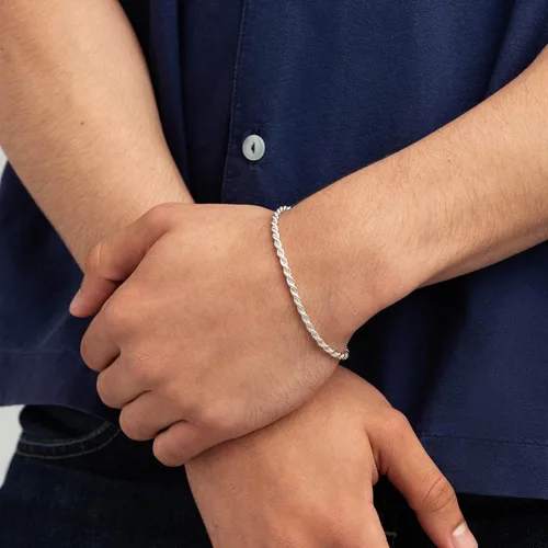 Vista 4 de LeCalla Pulsera clásica de plata de ley 925 italiana de 0.157 in, corte de diamante, para mujeres y hombres, fabricada en Italia