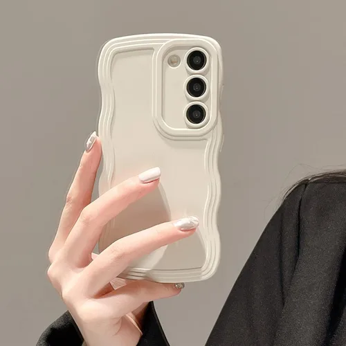 Vista 52 de UEEBAI Funda de silicona con marco ondulado para Samsung Galaxy A13 5G, lindo marco ondulado, ajuste delgado, a prueba de golpes, funda suave y Negro