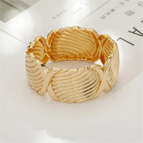 Vista 4 de LENDPLEX Brazalete de oro para mujer, chapado en oro de 18 quilates, ancho, grueso, punk, martillado, irregular, eslabones de serpiente, pulsera