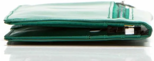 Vista 9 de Big Skinny Billetera delgada de cuero para mujer, con capacidad para hasta 40 tarjetas