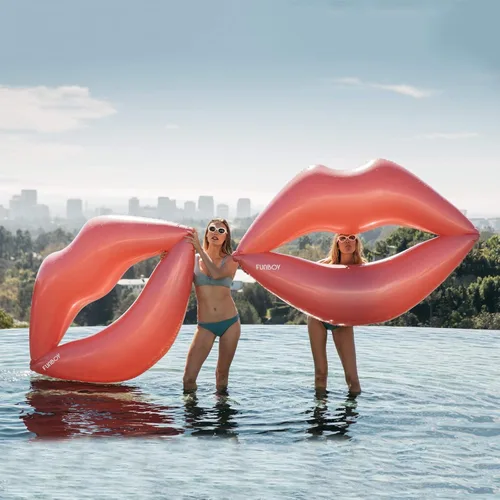Vista 2 de Funboy LIPS17 - Flotador inflable con forma de labios rosas rosado Lips