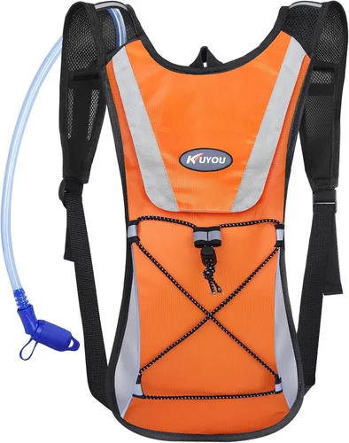 Vista 8 de KUYOU Running Hydration Vest - Lightweight Insulated Hydration Backpack with 2L Water Bladder, Adjustable Chest Straps and Reflective Water Backpack