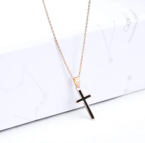 Vista 4 de SISGEM Collar de cruz pequeña negra de oro rosa de 18 quilates para mujeres y adolescentes, regalos de confirmación para ella, 18 pulgadas, Metal