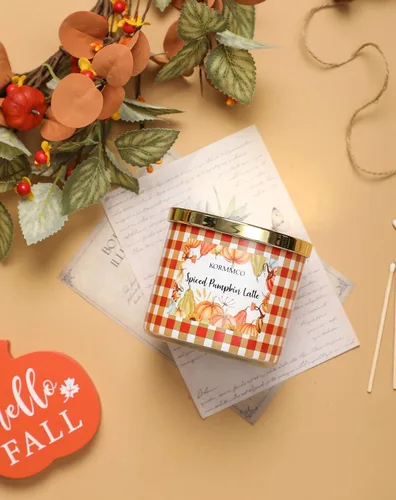 Vista 4 de Vela con leche de calabaza especiada, vela perfumada de otoño, vela grande de 3 mechas, 14 onzas