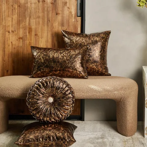 Vista 5 de EUCIOR Almohada decorativa redonda, almohada circular hecha a mano, almohadas redondas de cuero metálico liso para sofá, decoración del hogar