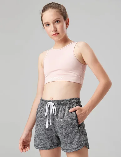 Vista 3 de Paquete de 4 pantalones cortos deportivos para niñas de 3 pulgadas, pantalones cortos de fútbol para niñas, ropa deportiva con bolsillos