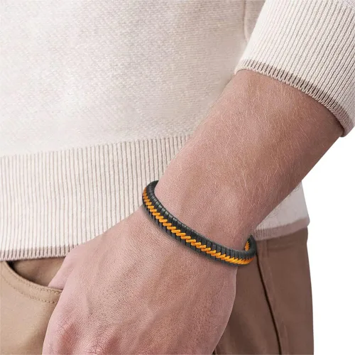 Vista 4 de Magna Steel Pulsera trenzada de cuero genuino para hombre con cierre magnético