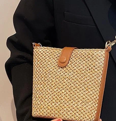 Vista 3 de Bolso cruzado de paja para mujer, bolso de hombro hecho a mano de ratán para playa, correas de cuero tejidas a mano, bolso de mano de paja