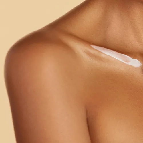Vista 3 de Culti Milano Aramara Loción Crema para Manos y Corporales Ultra Hidratante Cura y Restaura la Piel Seca Hidratante Perfecta para Manos Secas