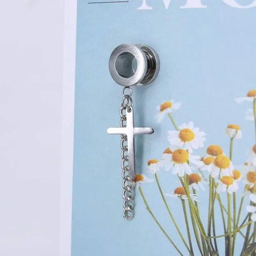 Vista 3 de ZS Vintage Moon Hang Ear Tunnels Plug Acero Inoxidable Tornillo Calibre de Oído Cadena de Plumas Expansor de Oído Túneles de Carne Piercing cruz