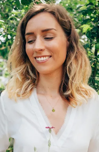 Vista 4 de HOPE LOVE SHINE New Beginnings Lotus Necklace for Women - Gifts for Her - Divorce Gifts, Addiction Recovery, AAA, Sobriety Gifts for Women, Break
