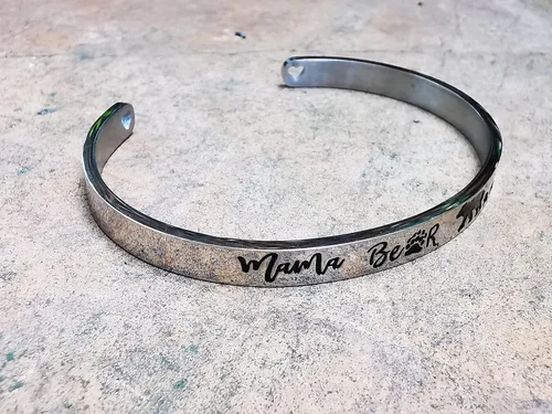 Vista 30 de Pulseras inspiradoras para abuela, mamá, hija, sobrina, tía, grabado, mensaje oculto, pulsera de acero inoxidable, corona de cumpleaños, joyería