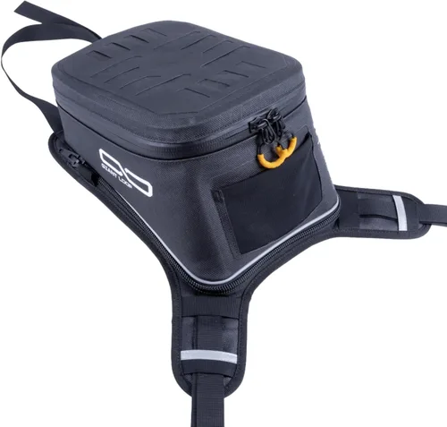 Vista 7 de Bolsa de tanque enrollable Giant Loop Buckin' Roll, pequeña bolsa impermeable para tanque de motocicleta, capacidad de 1.5 litros, se adapta a