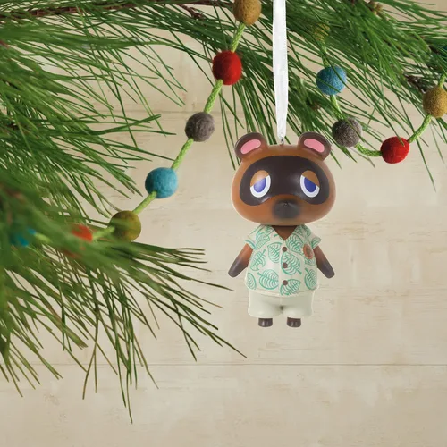 Vista 5 de Hallmark Nintendo Animal Crossing Isabelle y Tom Nook Adornos de Navidad, juego de 2
