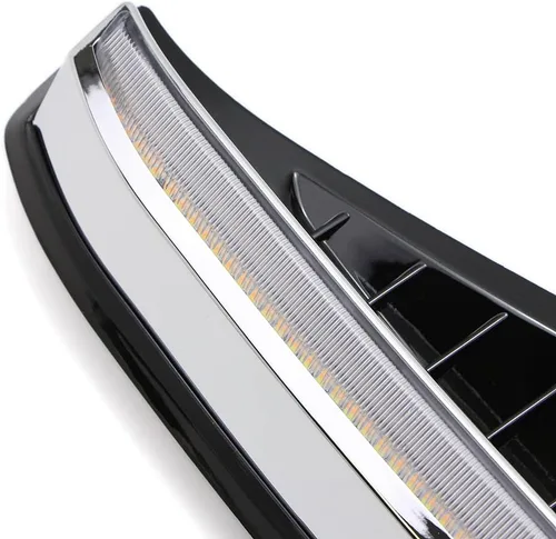 Vista 4 de Dreamseek Luz antiniebla LED DRL para Toyota Hilux Revo 2020 2021 2022 (8ª generación) Luz diurna frontal con señal de giro secuencial dinámica