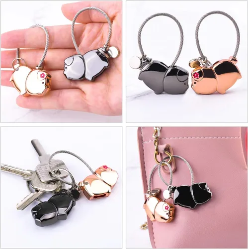 Vista 5 de iSuperb Sweet Kissing - Juego de llaveros de pareja de cerdos, regalo de promesa de amor para él y ella con caja de regalo (negro y oro rosa)