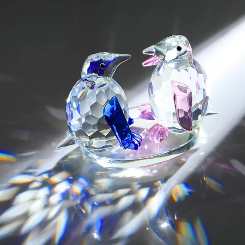 Vista 2 de Qianwei Regalos de pingüinos para mujeres y hombres, figuras de pingüinos de cristal de animales de cristal, pisapapeles, decoración del hogar