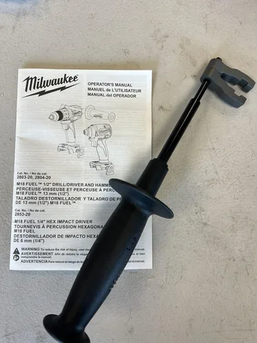 Vista 2 de Mango Milwaukee para taladro de martillo de combustible (2804-20 o 2803-20)