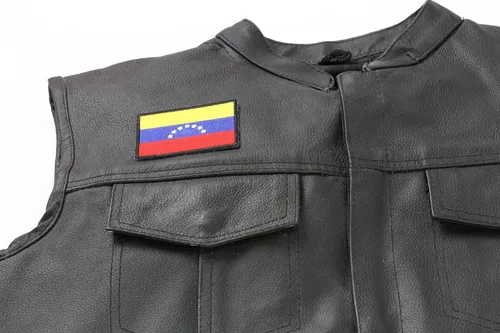 Vista 2 de Parche de bandera de Venezuela - 3x2 pulgadas. Parche bordado para planchar (P5170)