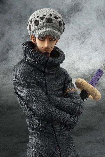 Vista 3 de Megahouse Figura de PVC modelo Trafalgar Law Ex de una pieza