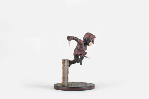 Vista 7 de QMx Daredevil Marvel Q-Fig Diorama
