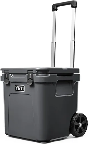 Vista 11 de YETI Roadie 48 - Hielera con ruedas y mango retráctil de periscopio