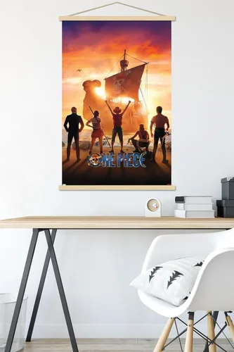 Vista 5 de Trends International Netflix One Piece - Póster de pared de una hoja, 22.37 x 34.00 pulgadas, paquete de impresión premium y colgador de madera