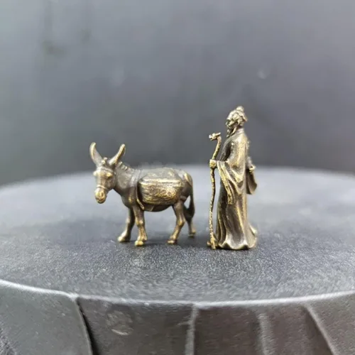 Vista 4 de Figura negra hecha a mano creativa de cobre viejo y burro, figura de animal interesante de latón, escultura de estatua en miniatura, escultura