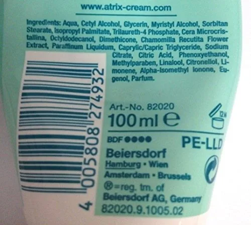 Vista 2 de Atrix Intensive Protection Crema de manos 3.4 fl oz 3.4oz Tubo