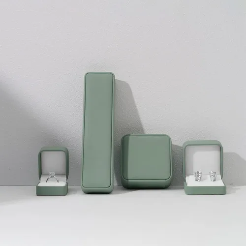 Vista 8 de Caja de anillo de cuero para compromiso de propuesta Caja de regalo de anillo de joyería de cuero verde oliva