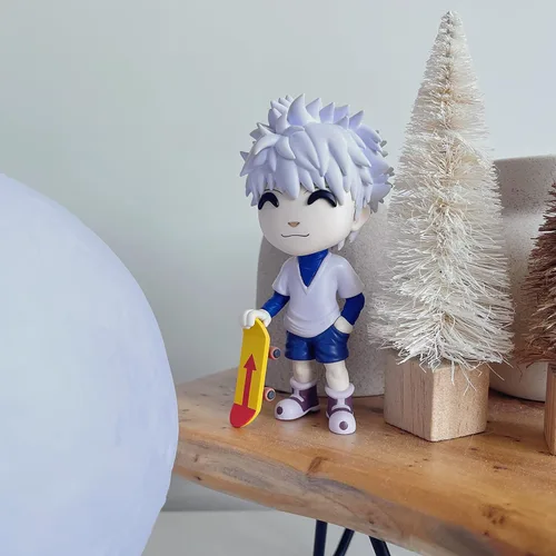 Vista 7 de Youtooz Figura Killua con patín 4.3 in