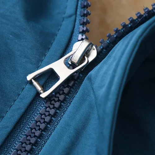 Vista 3 de WEONEDREAM Abrigos de invierno para niños y niñas, trajes cálidos para niños, chaqueta resistente al viento para niños de 1 a 8 años