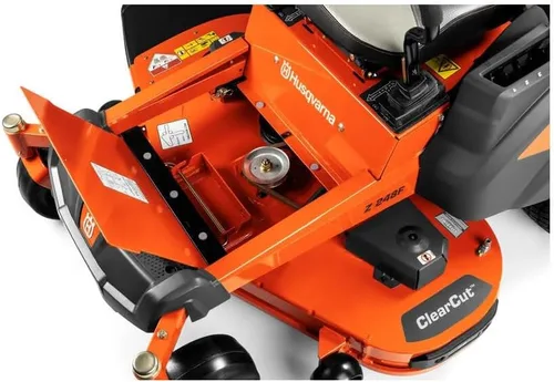 Vista 4 de Husqvarna Z248F (48") 23HP Kawasaki Cortacésped Giro Cero