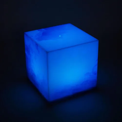 Vista 2 de Ukonic Marvel Studios Cubo de Teseracto Piedra de Infinito de 15,2 cm con luz LED de cambio de color, réplica para mesita de noche