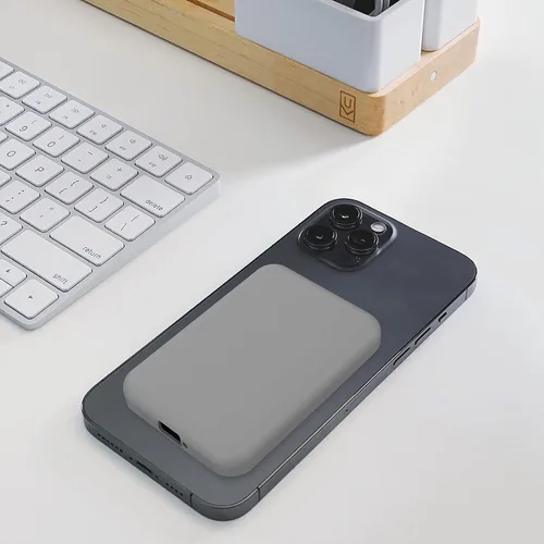Vista 4 de Paquete de 2 fundas para batería Magsafe, transparente/transparente