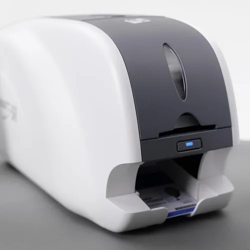 Vista 7 de IDP SMART-31 Series ID Card Duplex Kit de impresora con software, manual y guías - Incluye cinta de color YMCKO de 250 impresiones y 100 tarjetas