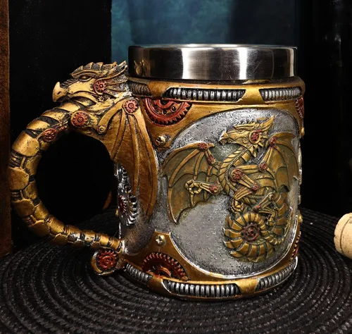 Vista 9 de Ebros Gift Fantasía Golden Steampunk Cyborg Dragón robótico en viaje a la luna Cerveza Stein Tankard Taza de café Calabozos y Dragones Victoriano