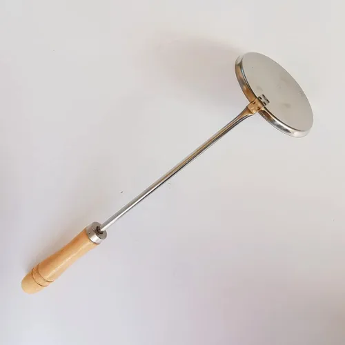 Vista 7 de Cabilock Cuchara plana redonda para freír, cuchara para freír, cuchara de cocina con mango de madera de acero inoxidable, cuchara de roseta