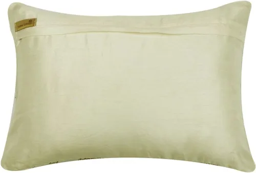 Vista 156 de The HomeCentric Fundas de almohada lumbares doradas de 12 x 14 pulgadas (11.8 x 13.8 in), de piel sintética, con diseño de animales, estilo moderno
