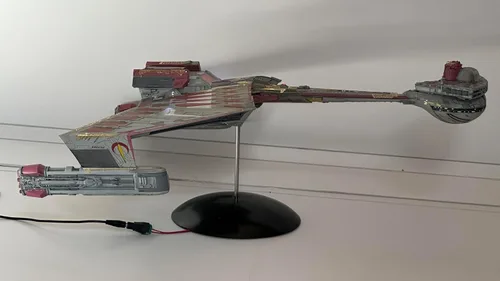 Vista 5 de Polar Lights Star Trek 6: The Undiscovered Country Klingon Kronos One - Kit de modelo a escala 1:350
