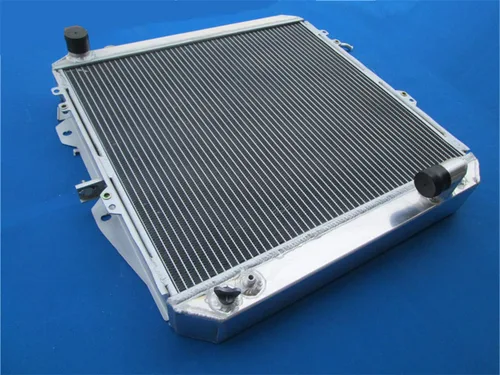 Vista 2 de Radiador de aluminio 3ROW de 2.441 in para Toyota HILUX LN106 LN111 Diesel 2.8L 1988 1989 1990 1991 1992 1993 1994 1995 1996 1997 AT/MT repuesto