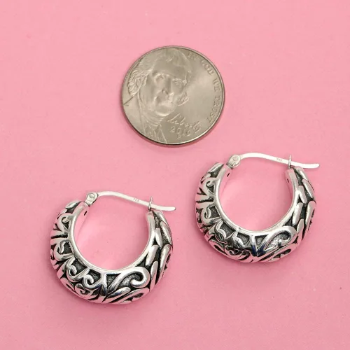 Vista 4 de Charmsy - Aretes de aro de plata de ley 925 Aretes de aro de filigrana para mujer Aretes de aro de malla calada Aretes de aro ligeros