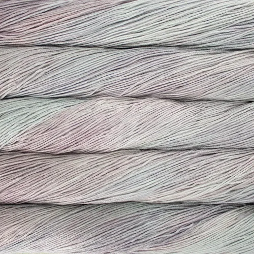 Vista 2 de Malabrigo Hilo teñido a mano Arroyo (005 - Aniversario)