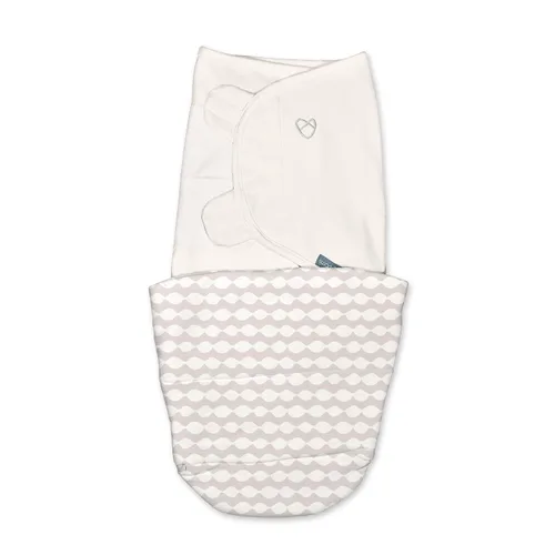Vista 21 de SwaddleMe Manta original – Tamaño pequeño/mediano, 0-3 meses, paquete de 3 (corazones de bebé), fácil de usar, mantiene al bebé cómodo y seguro