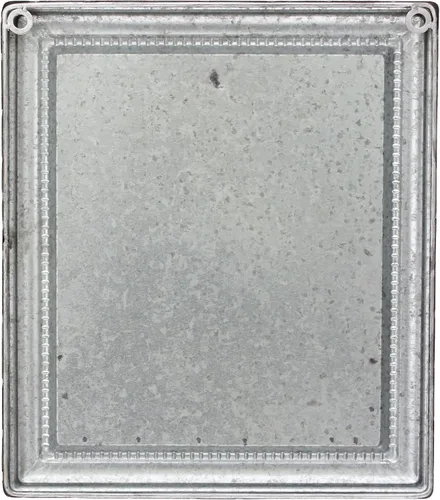 Vista 4 de Stonebriar Decoración de pared de metal galvanizado con canasta, 15.2 x 13.2 pulgadas, gris