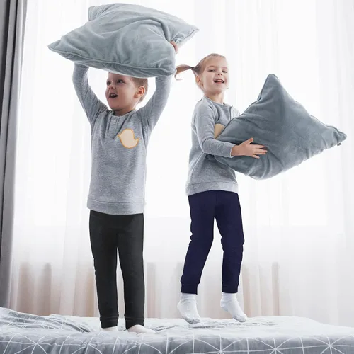 Vista 5 de TODDOR Paquete de 3 leggings de invierno con forro polar para niñas, elásticos, pantalones de terciopelo sólido, mallas cálidas y suaves para niños