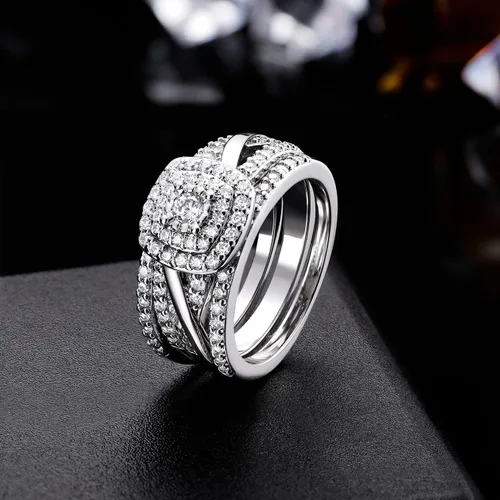 Vista 2 de MDFUN Juego de anillos de compromiso cuadrados con halo de boda, anillo de compromiso chapado en oro blanco de 18 quilates, anillo de eternidad