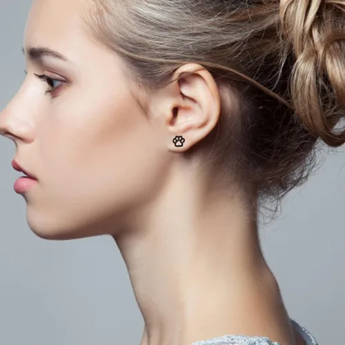 Vista 4 de Aretes pequeños minimalistas para mujeres y niñas, de acero inoxidable, huecos, cachorros, gatos, perros, animales, huellas dactilares, cartílago