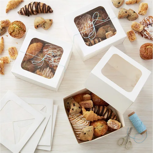 Vista 3 de Wilton Cajas blancas para dulces con ventanas, soportes perfectos para regalar y transportar mini pasteles o galletas caseras, 9 piezas