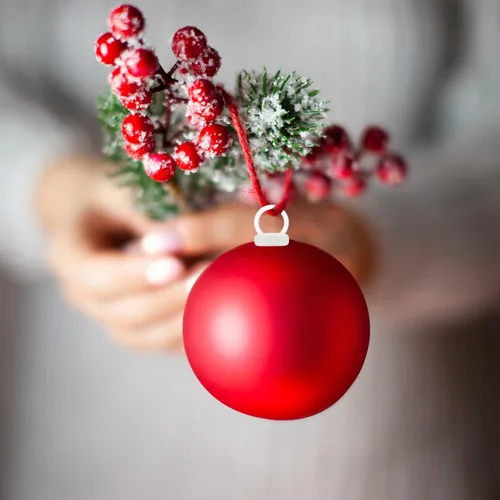 Vista 6 de Angoily Tapas de adorno de Navidad, 100 piezas de repuesto para adornos de Navidad, accesorios de bolas para colgar creativamente con soporte